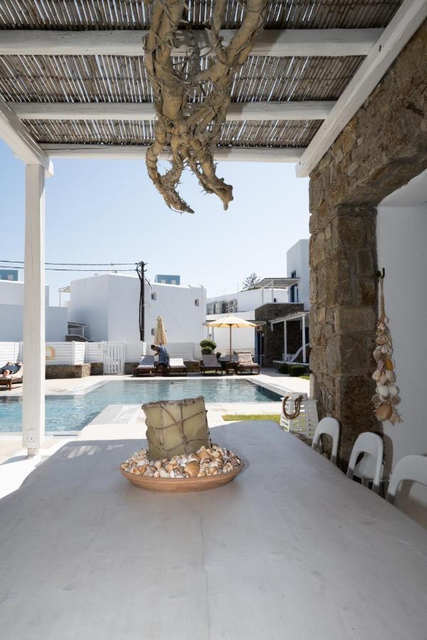 Blue, White And Grey Suites Ornos  Luaran gambar